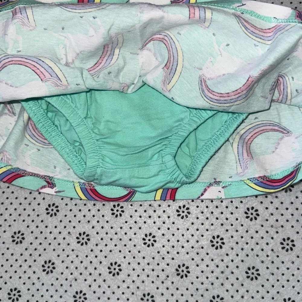 🛍 CUTE LITTLE GIRLS SKIRT SIZE 6 MONTHS